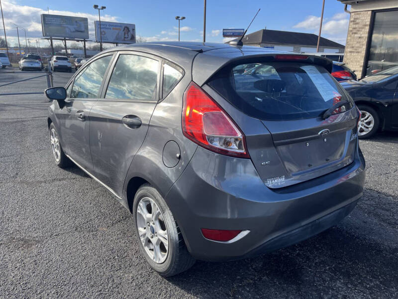 2014 Ford Fiesta SE