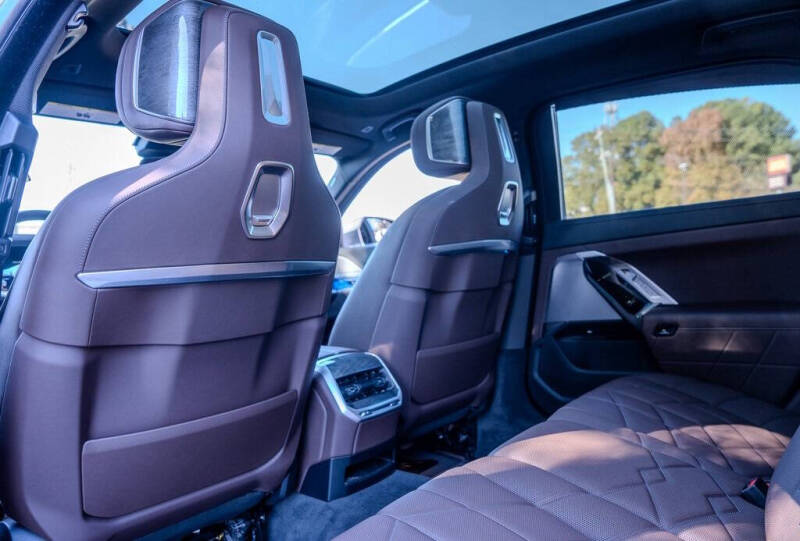 2024 BMW i7 eDrive50