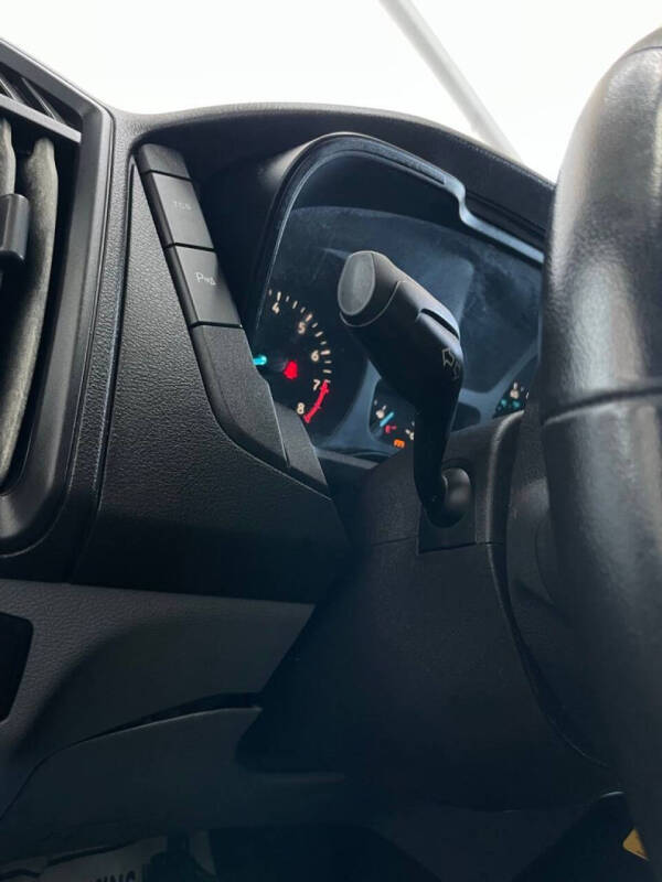 2017 Ford Transit