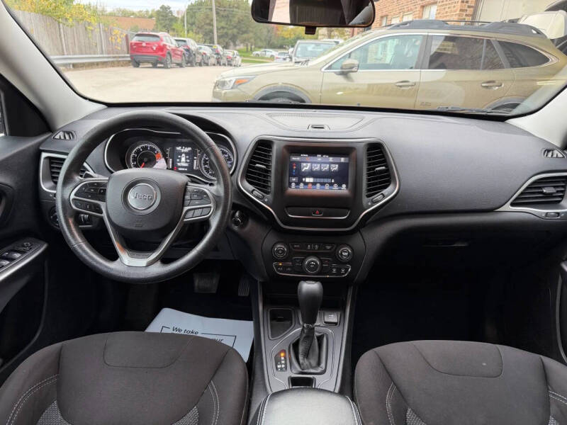 2019 Jeep Cherokee Latitude