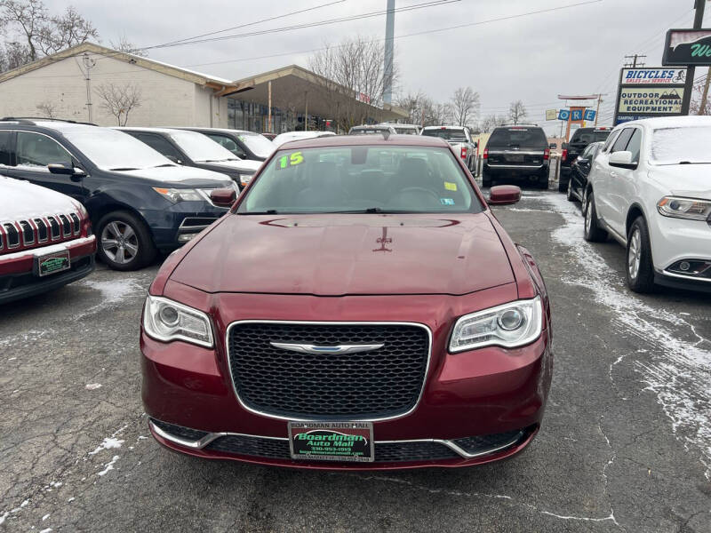 2015 Chrysler 300 Limited photo 11