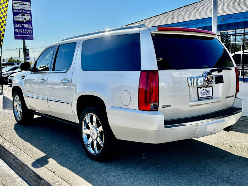 2012 Cadillac Escalade ESV Luxury