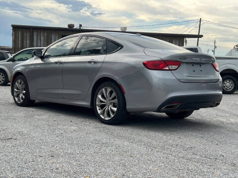 2015 Chrysler 200 S