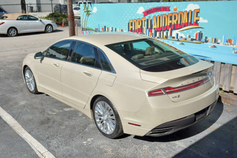 2016 Lincoln MKZ