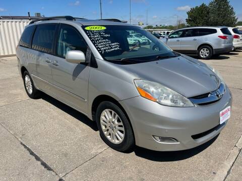 2007 Toyota Sienna for sale at De Anda Auto Sales in South Sioux City NE