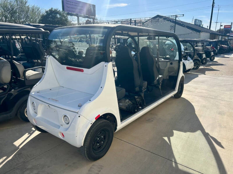 2024 GEM e6 6 Passenger LSV