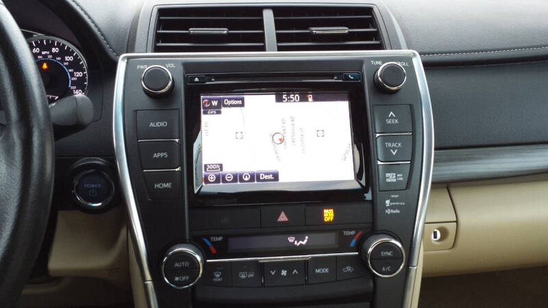 2015 Toyota Camry Hybrid XLE