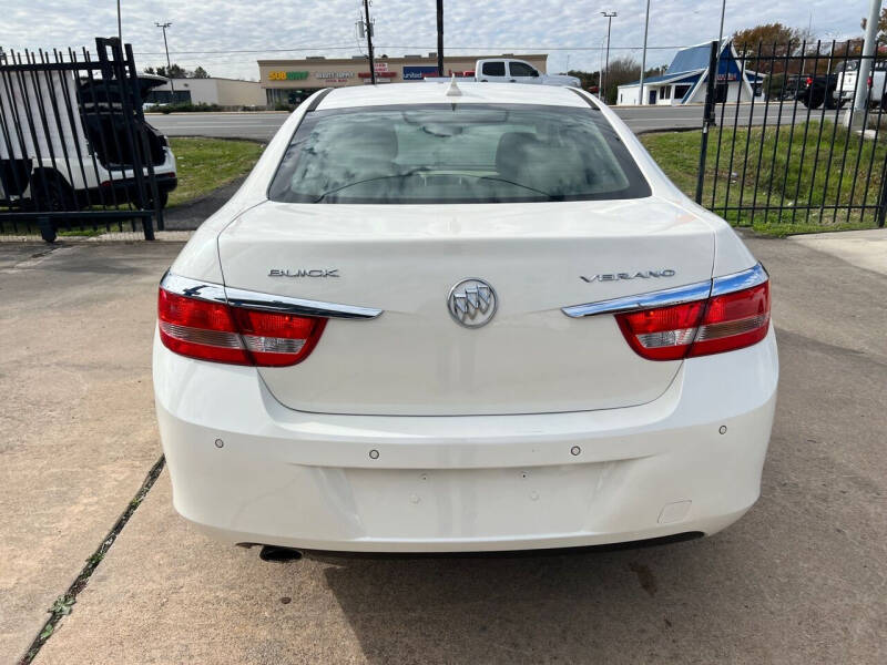 2012 Buick Verano Leather Group