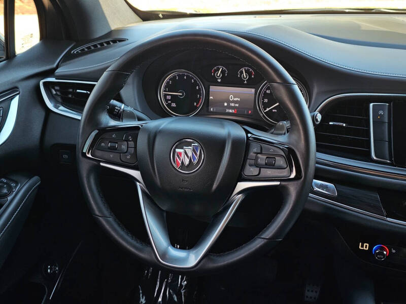 2023 Buick Enclave Essence