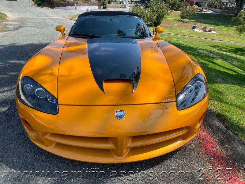 2003 Dodge Viper SRT-10