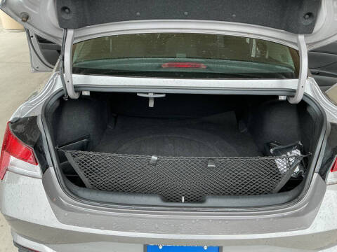 2022 Hyundai Elantra