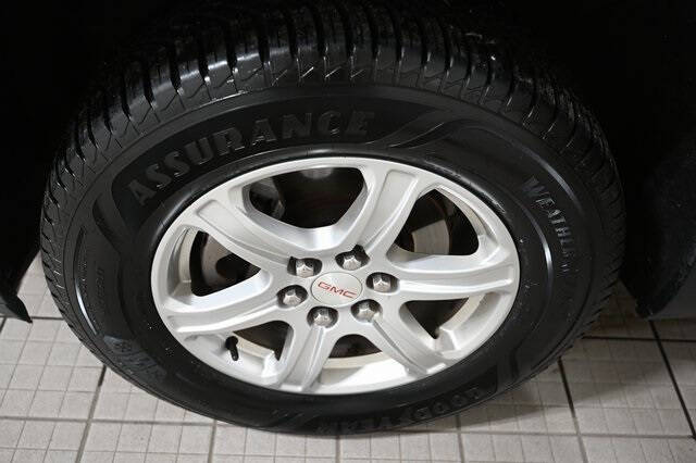 2017 GMC Acadia SLE-1