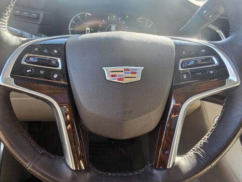 2017 Cadillac Escalade Luxury