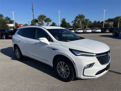 2022 Buick Enclave Essence