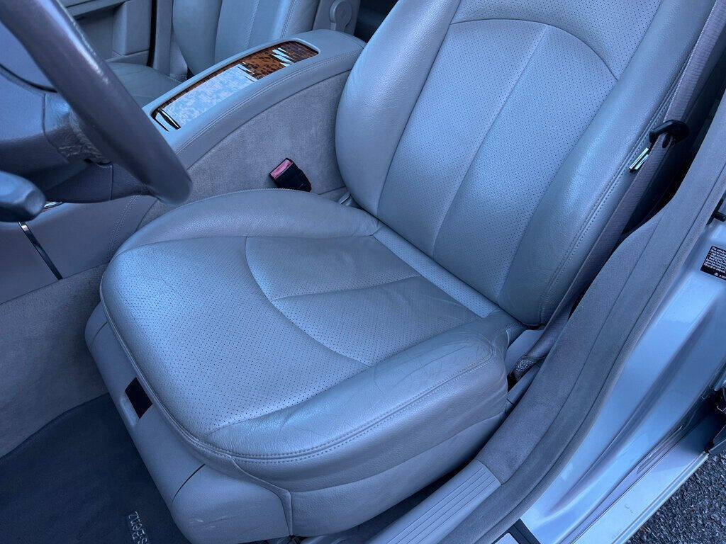 2006 Mercedes-Benz E-Class 18