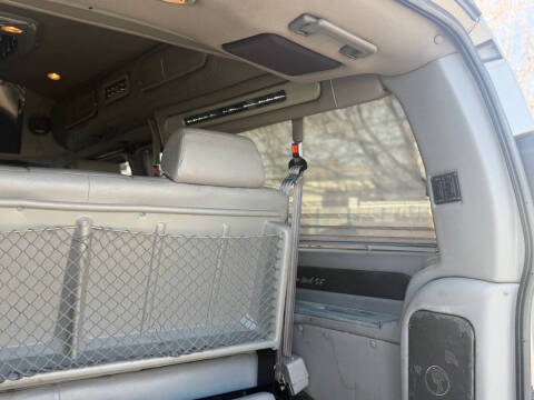 2013 GMC Savana