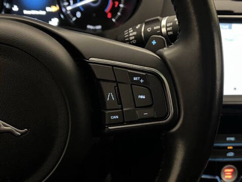 2020 Jaguar F-PACE 25t Premium