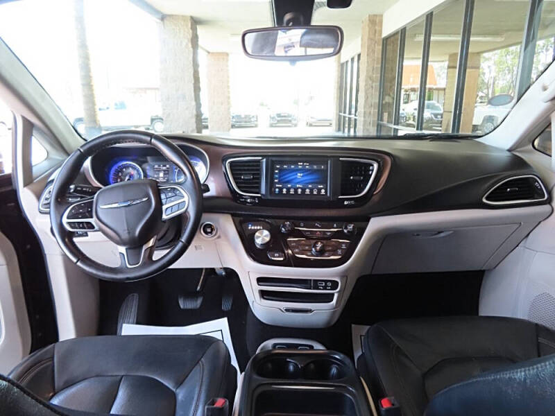 2018 Chrysler Pacifica Touring L