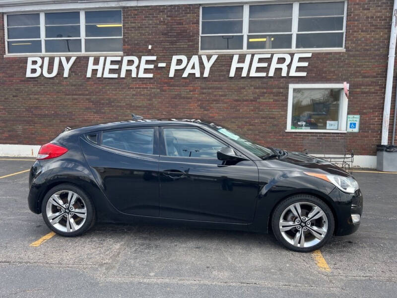2012 Hyundai Veloster for sale at Kar Mart in Milan IL