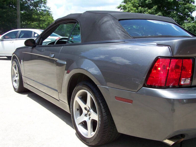 2003 Ford Mustang SVT Cobra