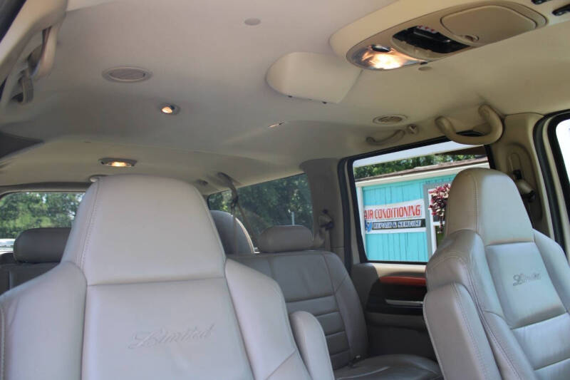 2005 Ford Excursion Limited