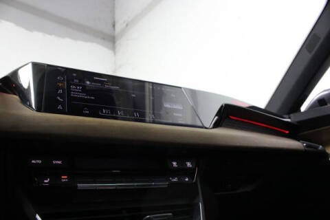 2023 Audi e-tron GT quattro Premium Plus