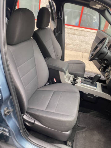 2011 Ford Escape XLT