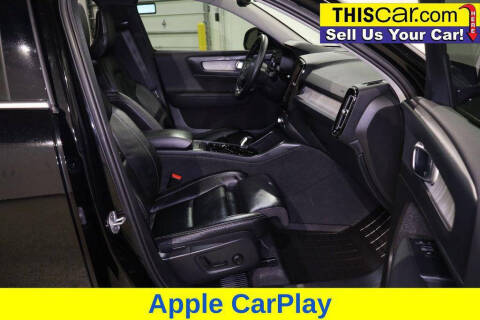 2024 Volvo XC40 B5 Plus Bright Theme