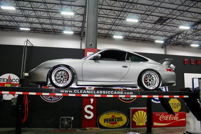 2004 Porsche 911