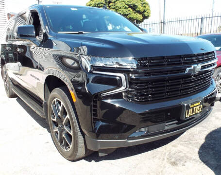 2023 Chevrolet Suburban RST