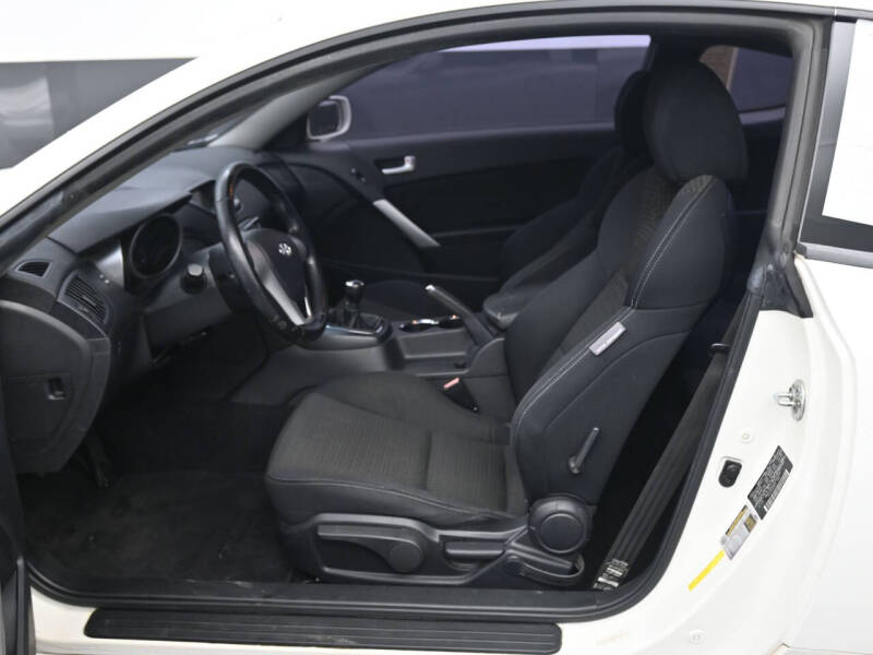 2010 Hyundai Genesis Coupe