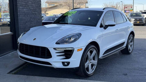 2016 Porsche Macan S