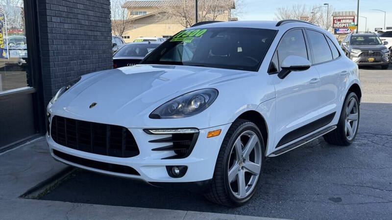 2016 Porsche Macan S