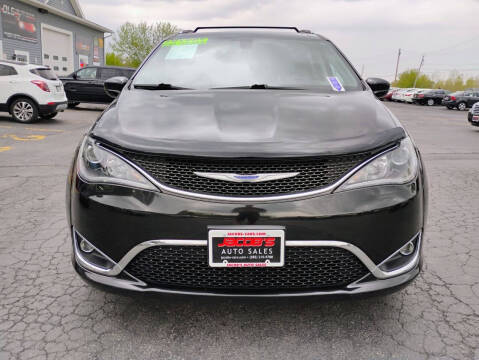 2018 Chrysler Pacifica Touring L Plus
