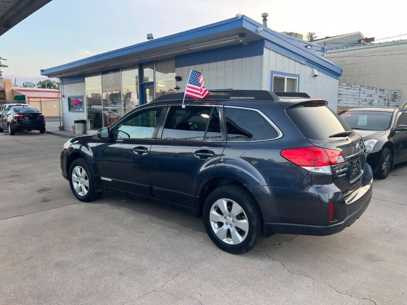 2011 Subaru Outback 2.5i Premium