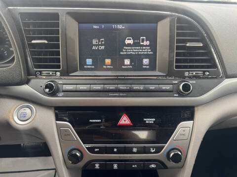 2017 Hyundai Elantra Limited