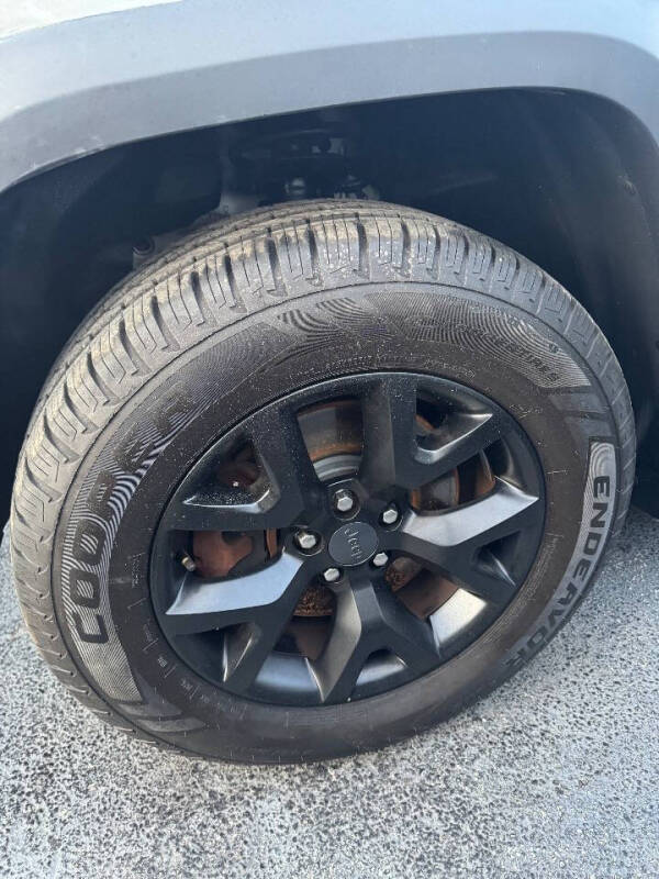 2017 Jeep Cherokee Trailhawk L Plus