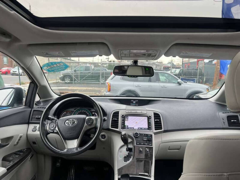 2013 Toyota Venza LE