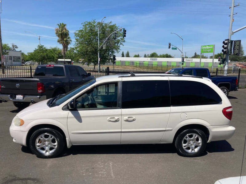 2002 Dodge Grand Caravan eX