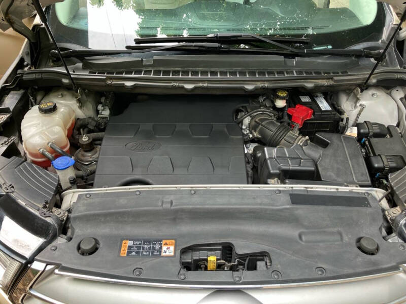 2017 Ford Edge Titanium