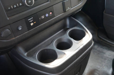 2017 Chevrolet Express LS 3500