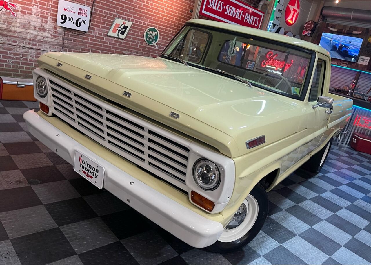 1967 Ford F-100 30