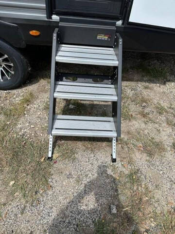 2025 Starcraft RV Autumn Ridge 25 TH