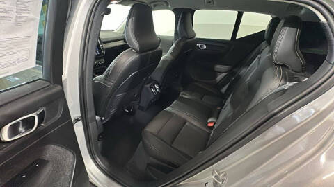 2024 Volvo XC40