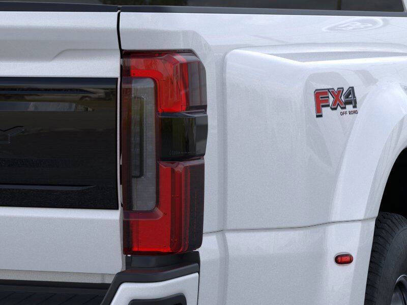 2026 Ford F-350 Super Duty Platinum
