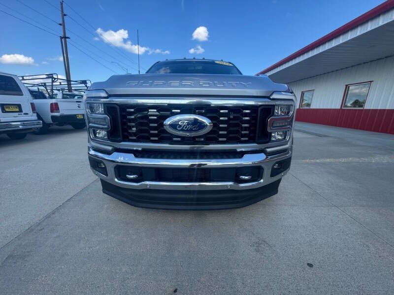 2023 Ford F-450 Super Duty Lariat