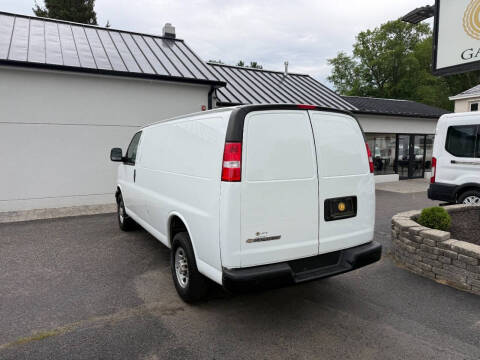 2020 Chevrolet Express 2500