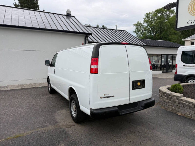 2020 Chevrolet Express 2500