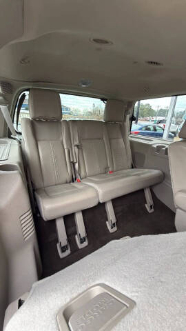 2016 Lincoln Navigator Select