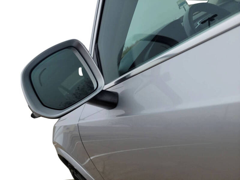 2018 Volvo XC90 T5 Momentum 7-Passenger